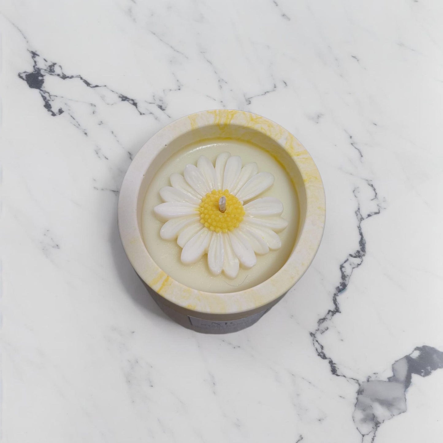 SUN-FLOWER - Bougie 250g Jaune ( Monoi de Tahiti / Vanille des Iles )